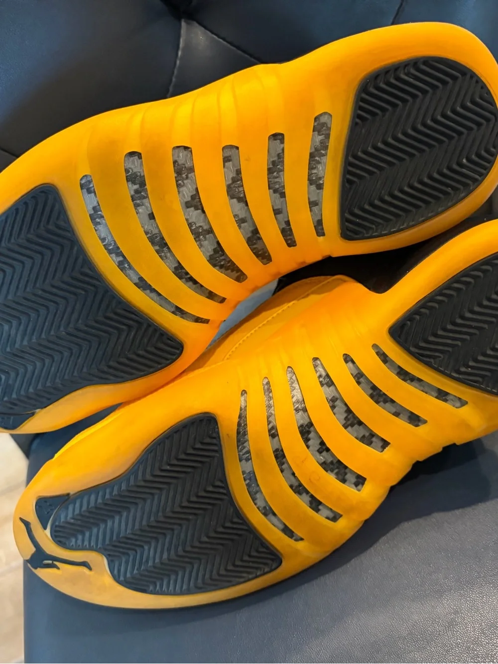 Jordan 12 Retro University Gold sneakers yellow black mens size 7.5 authentic